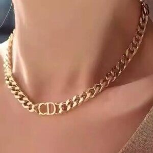 Chunky Curb Chain Choker Necklace